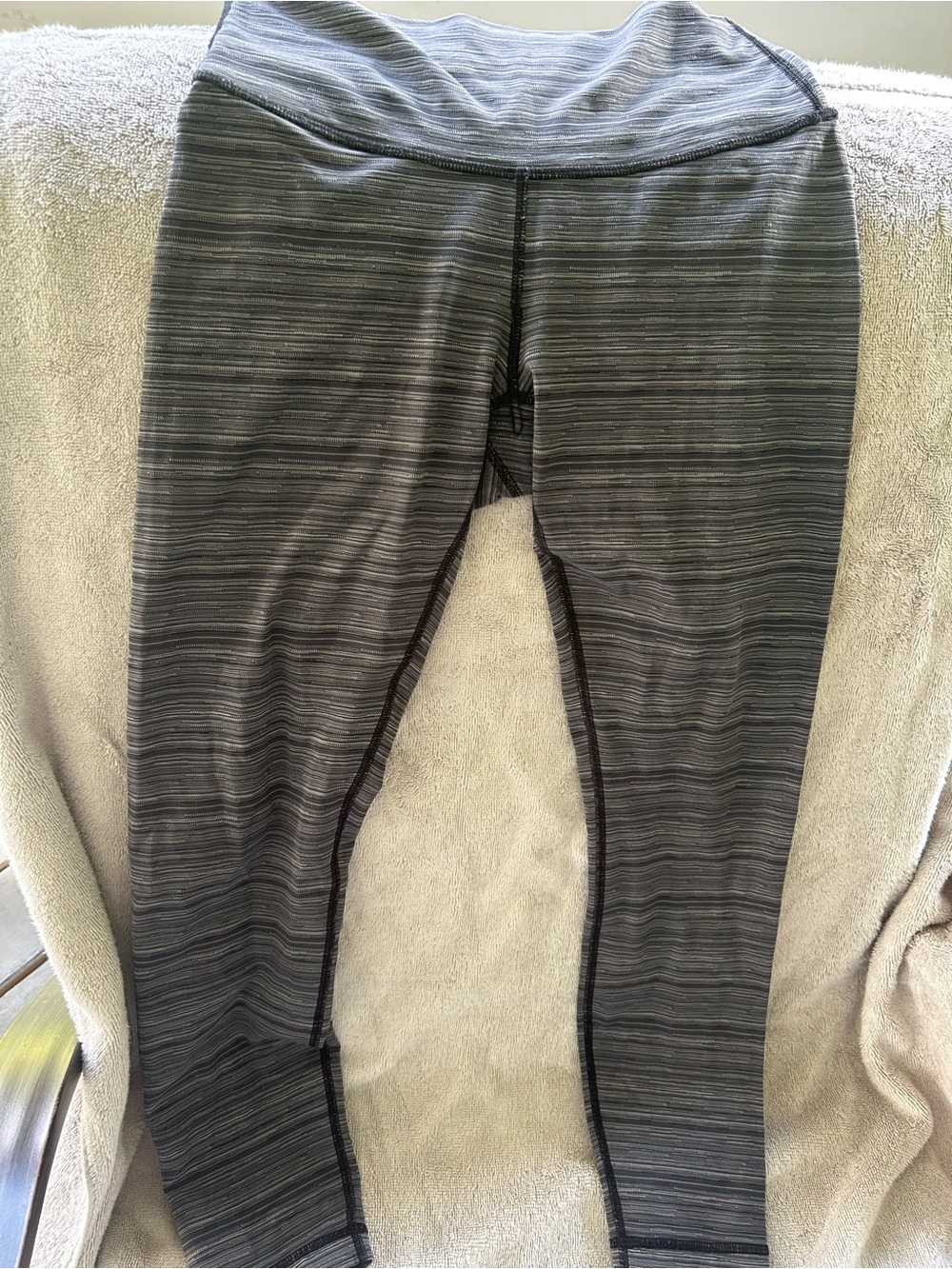 lululemon athletica Gray Striped Women's Performance Leggings